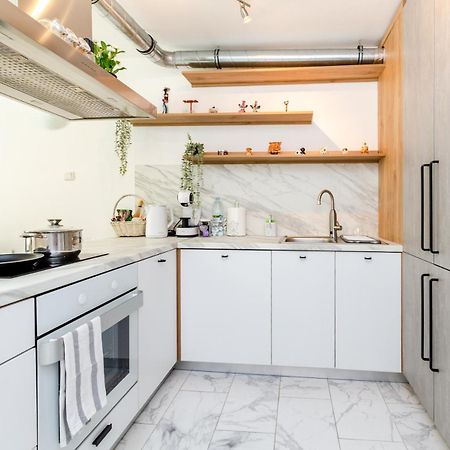 The White Apartment - Free Parking Sofia Exterior foto